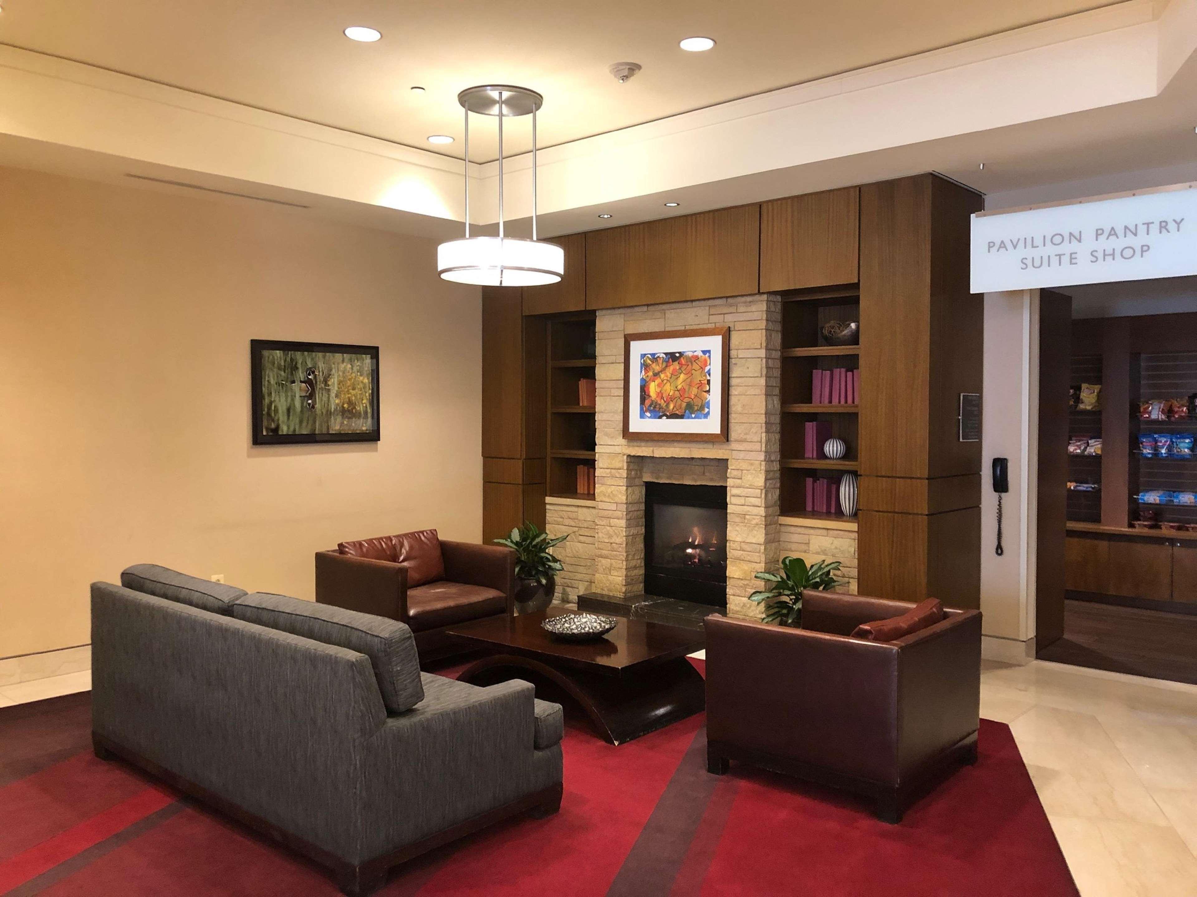 Hilton Garden Inn Baltimore Inner Harbor Exterior photo