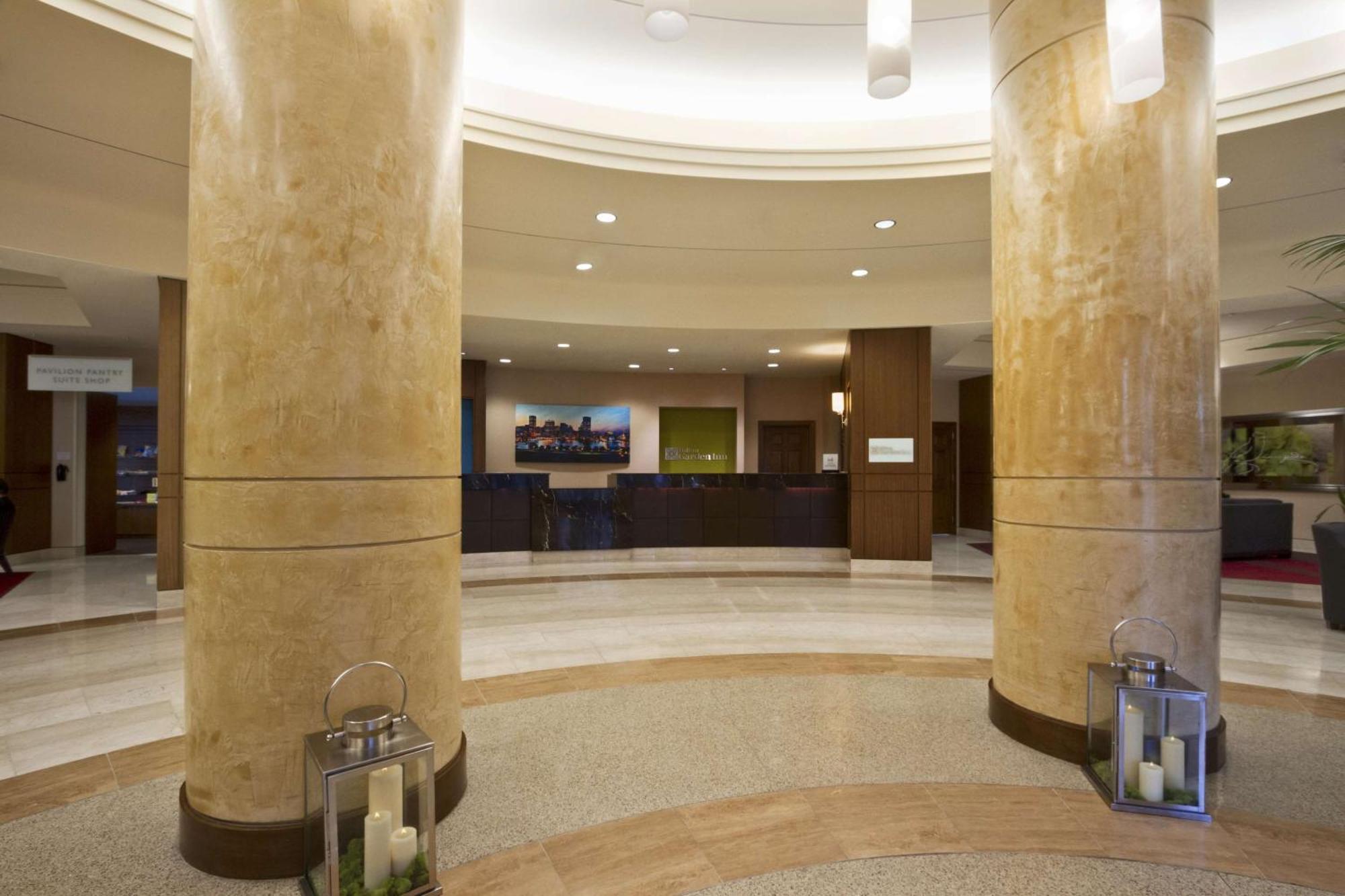 Hilton Garden Inn Baltimore Inner Harbor Exterior photo